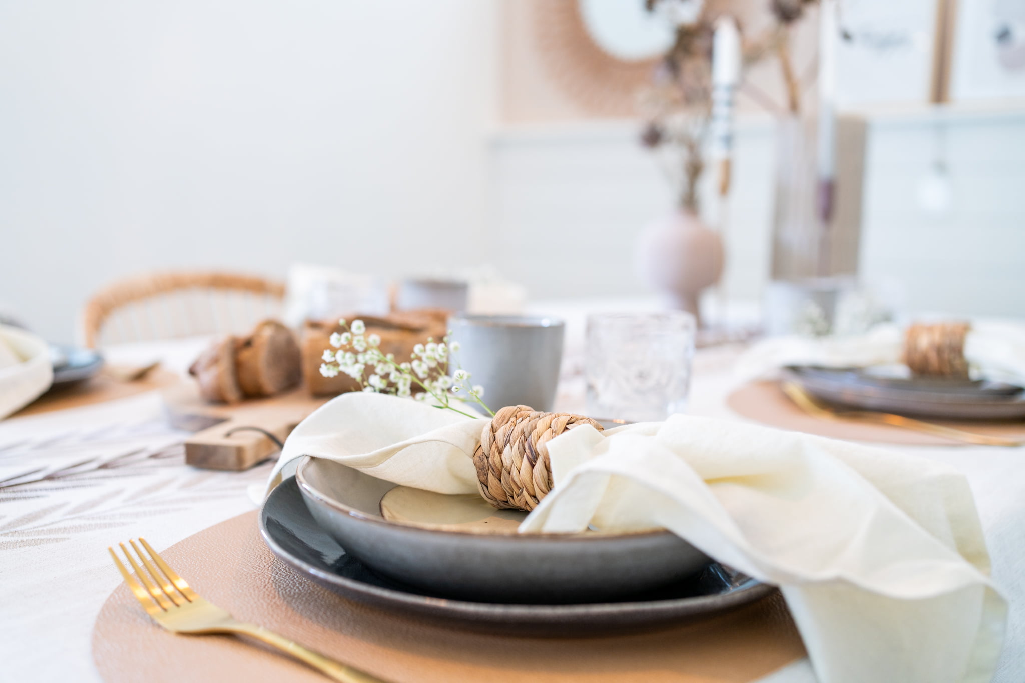 Interieurfotografie eettafel bij A lot like home